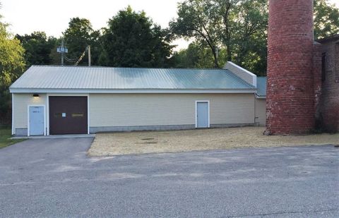 Photo of 326 Main Street #Unit 3, Fremont, NH 04044 (MLS # 5087484)
