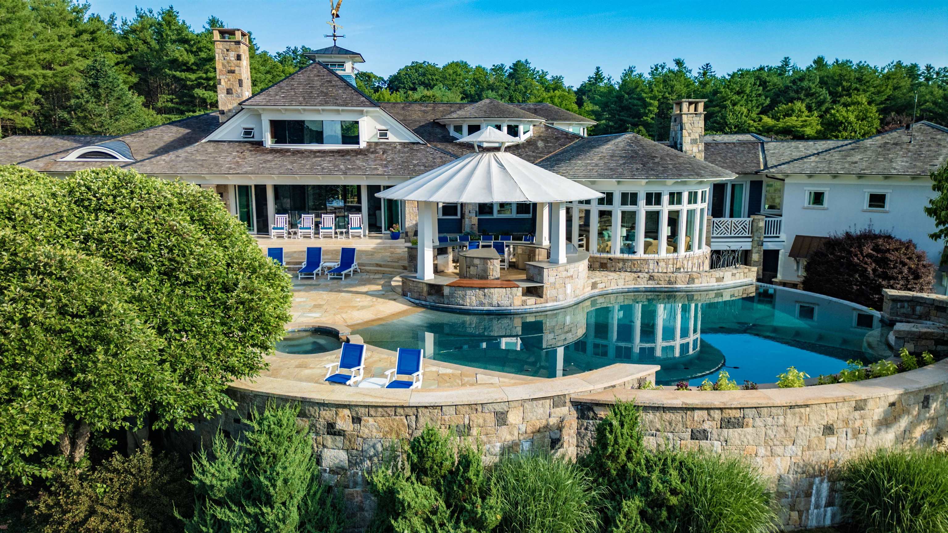 32 Wisteria Drive