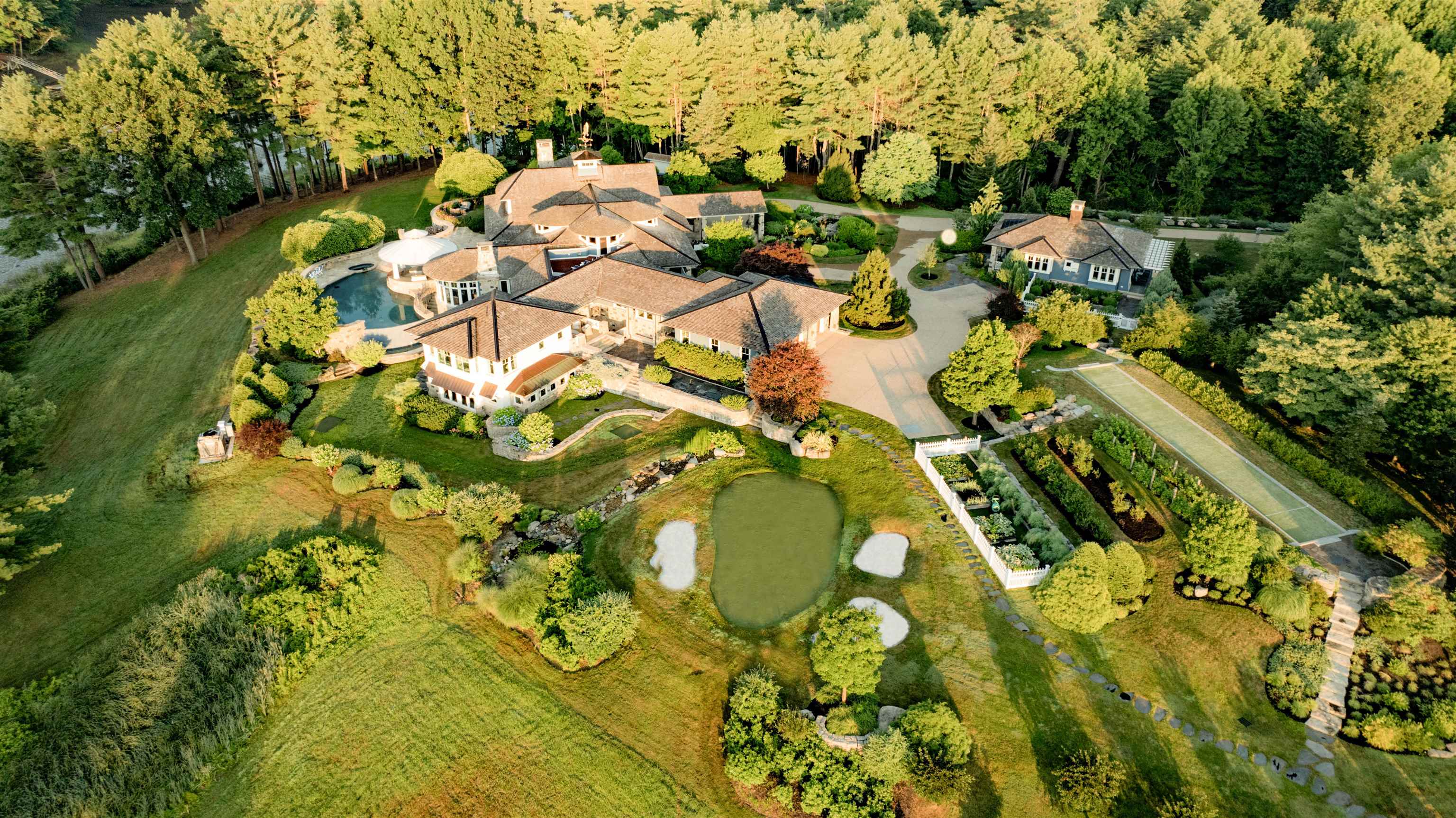 32 Wisteria Drive