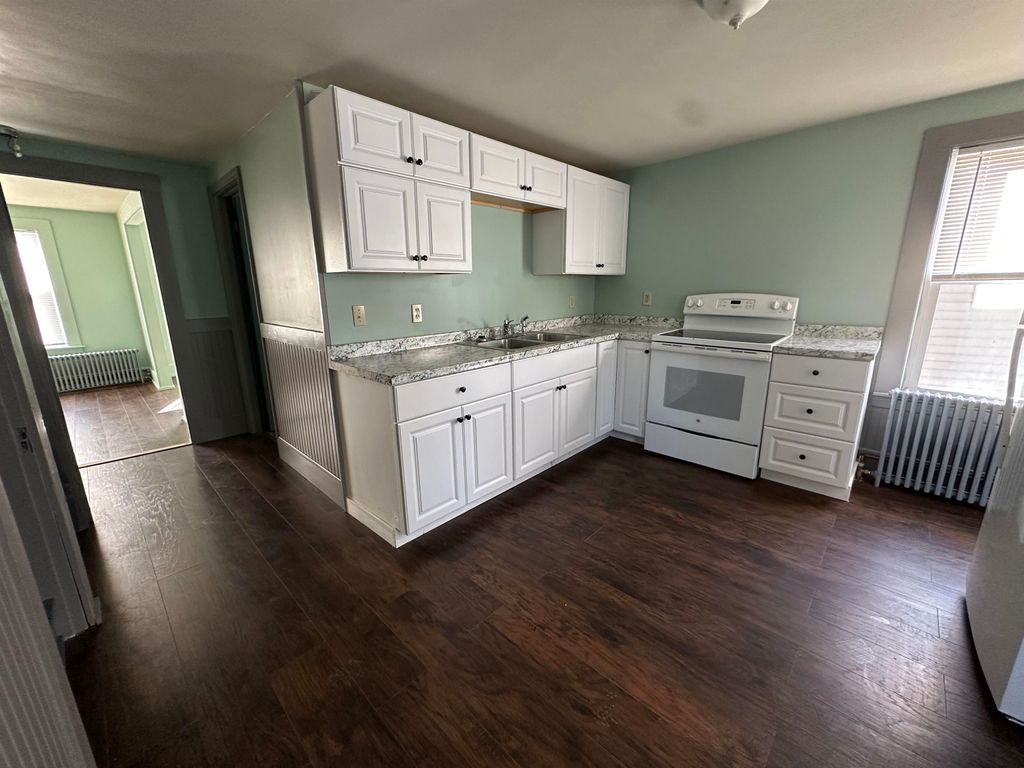 Photo of 37 franklin Street, Somersworth, NH 03878 (MLS # 5065215)