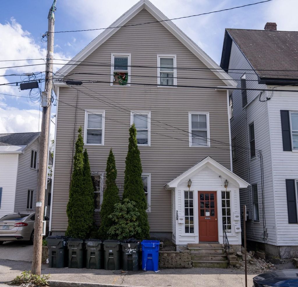 Photo of 285 E. High Street, Manchester, NH 03104 (MLS # 5088496)