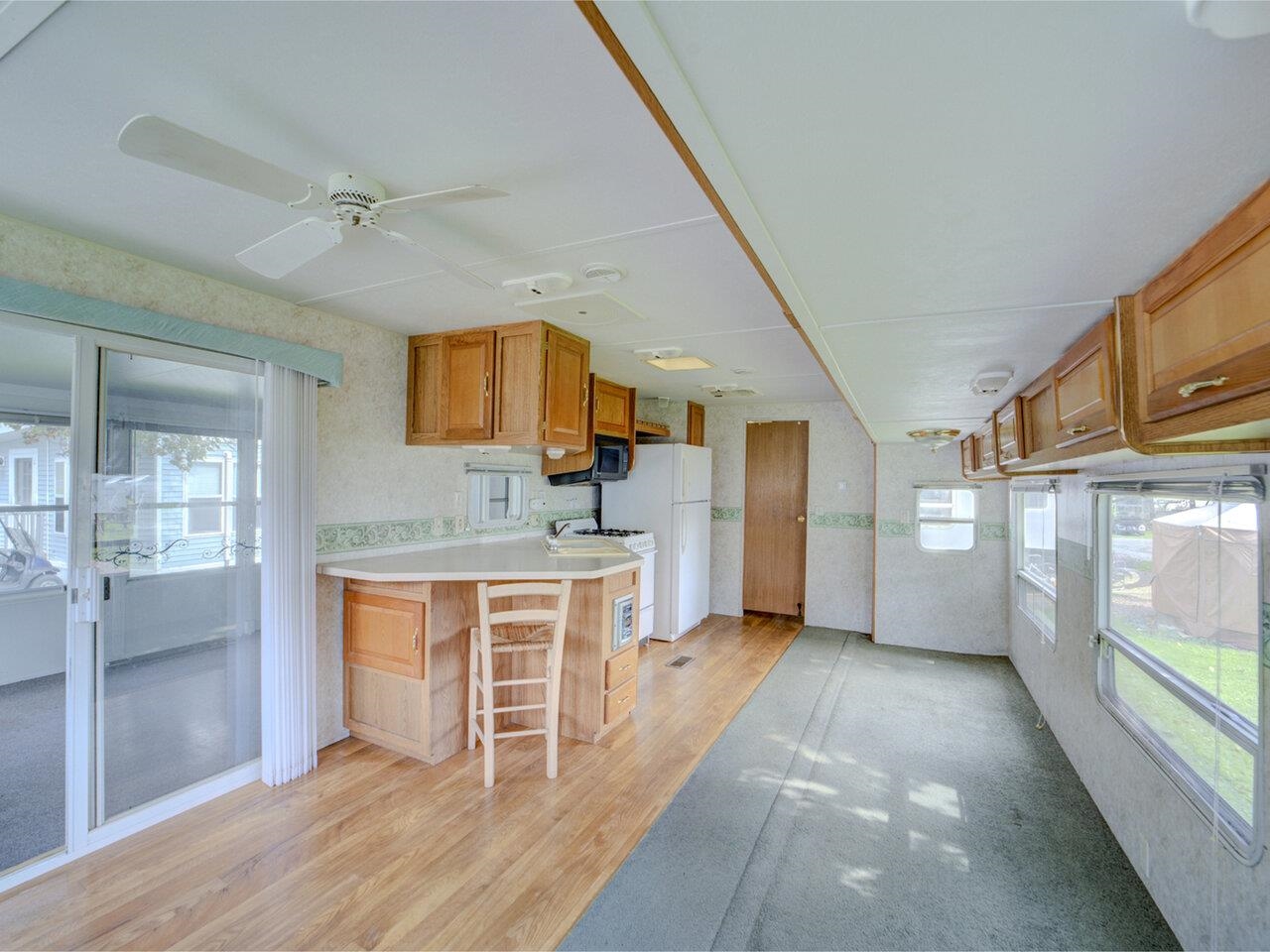 37 Island Circle