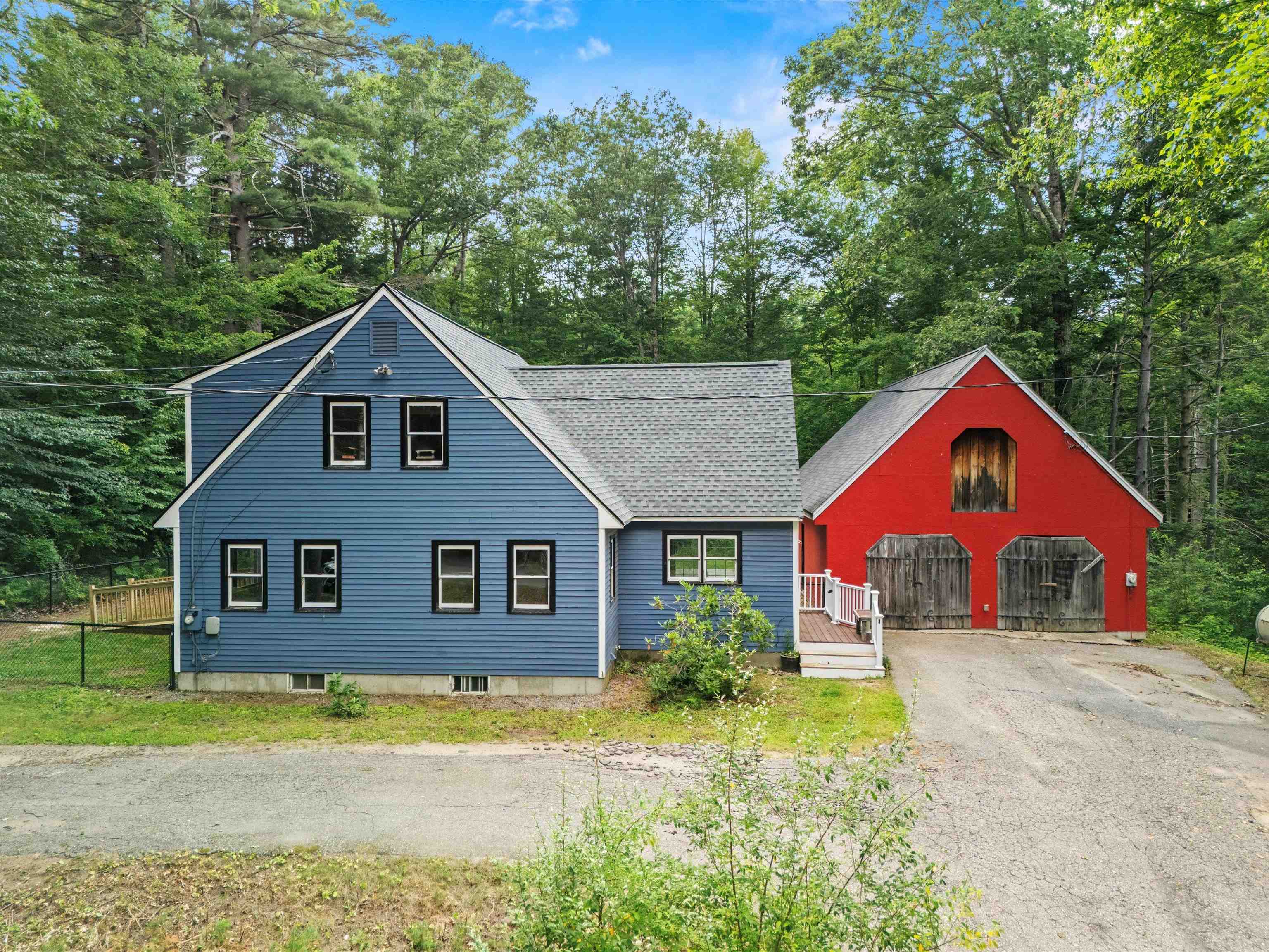37 Peaslee Hill Road