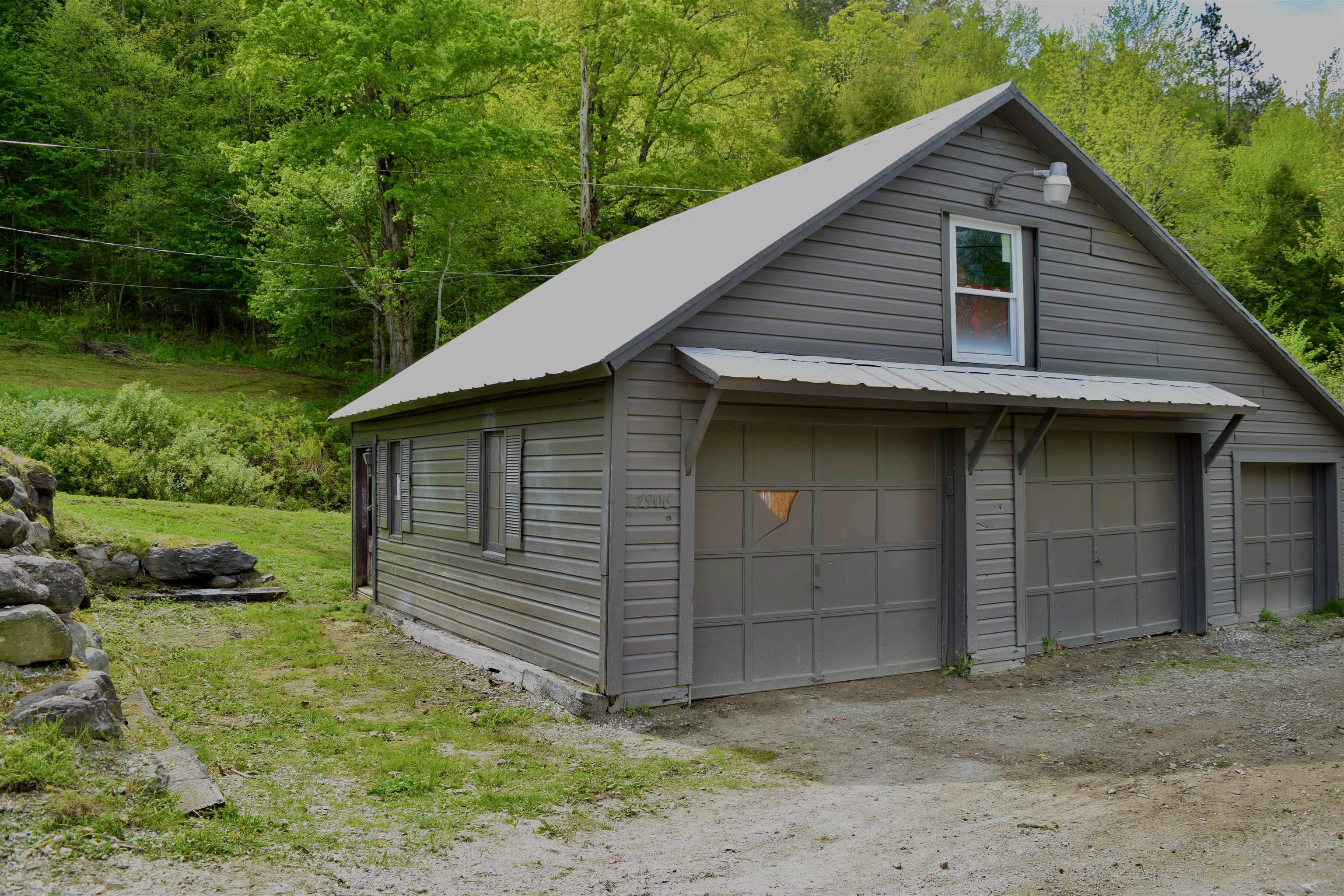 7906 Main Road