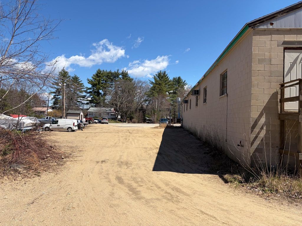 Photo of 184 Milton Road, Rochester, NH 03868 (MLS # 5088583)