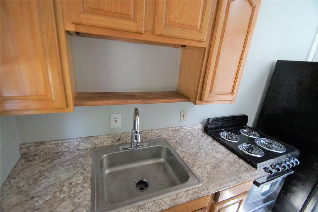 Photo of 30 Coburn Street #Unit 3, Salem, NH 03079 (MLS # 5065173)