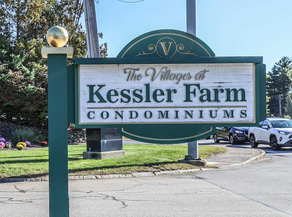 Photo of 15 Windemere Way #U-150, Nashua, NH 03063 (MLS # 5063891)