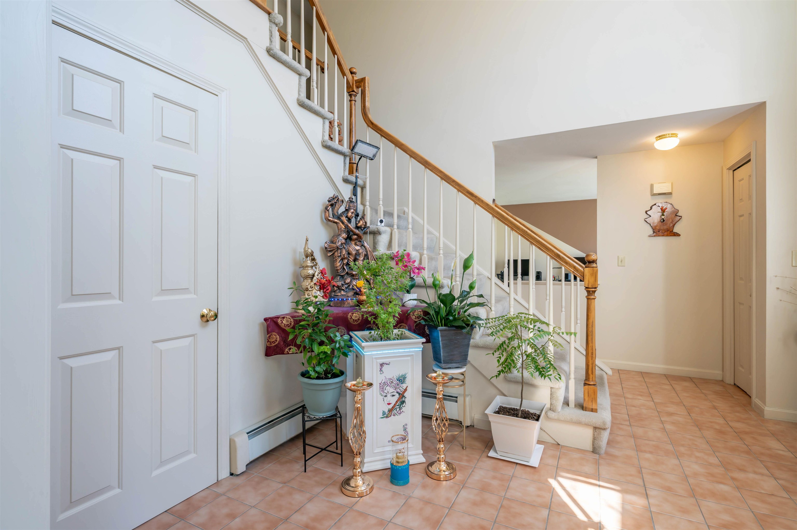 10 Burbank Way