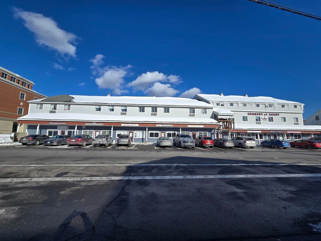 Photo of 16 Manning Street #103, Derry, NH 03038 (MLS # 5088579)