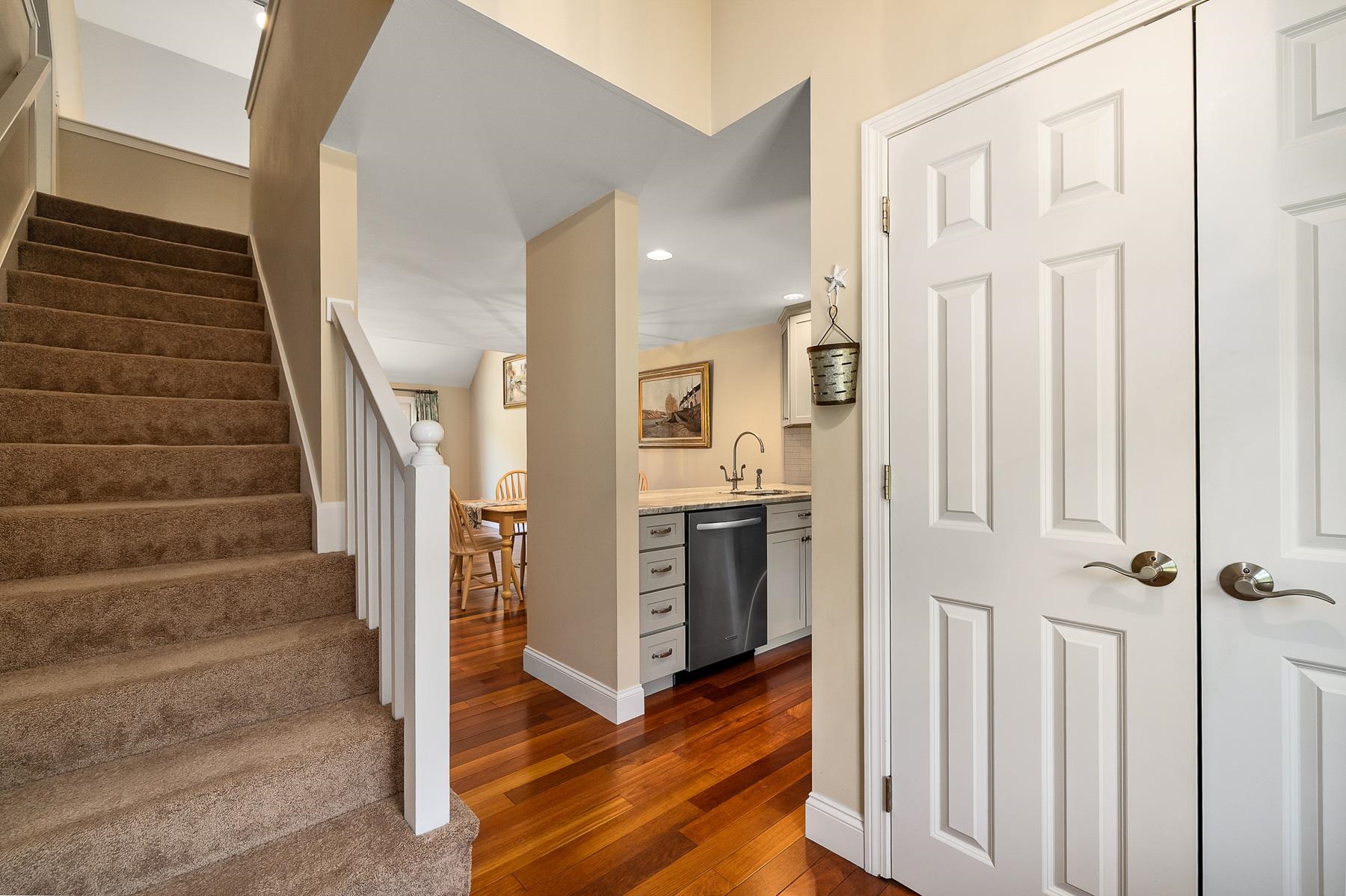 73 Montrose Drive