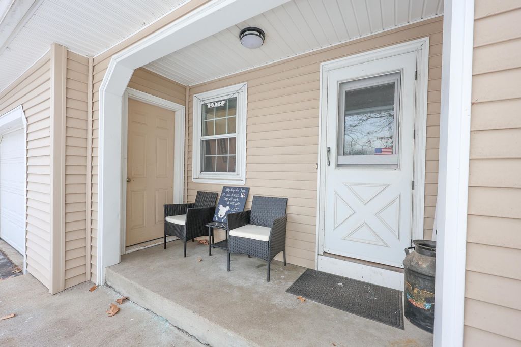 Photo of 135 Pepperidge Drive, Manchester, NH 03103 (MLS # 5071975)