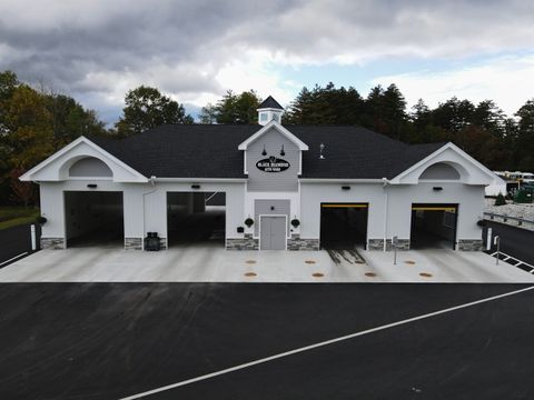 1554 Hooksett Road Hooksett NH 03106