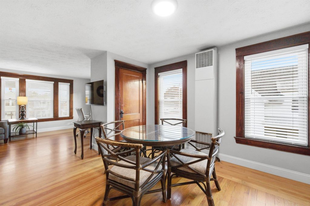 Photo of 65 S Elm Street #3, Manchester, NH 03103 (MLS # 5074120)