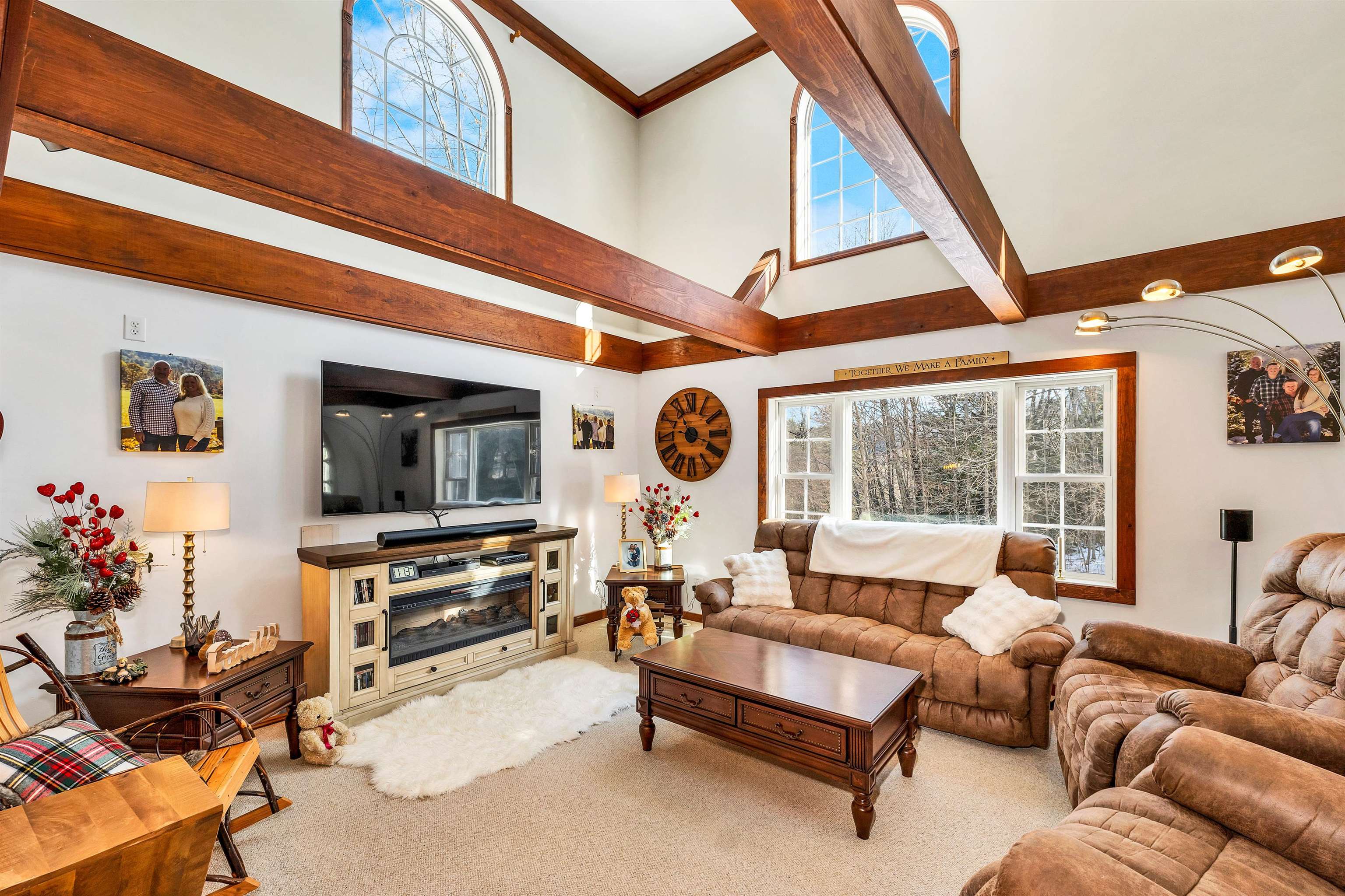 Hartland, Vermont 05048, United States, 5 Bedrooms Bedrooms, ,5 BathroomsBathrooms,Residential,Active,15987