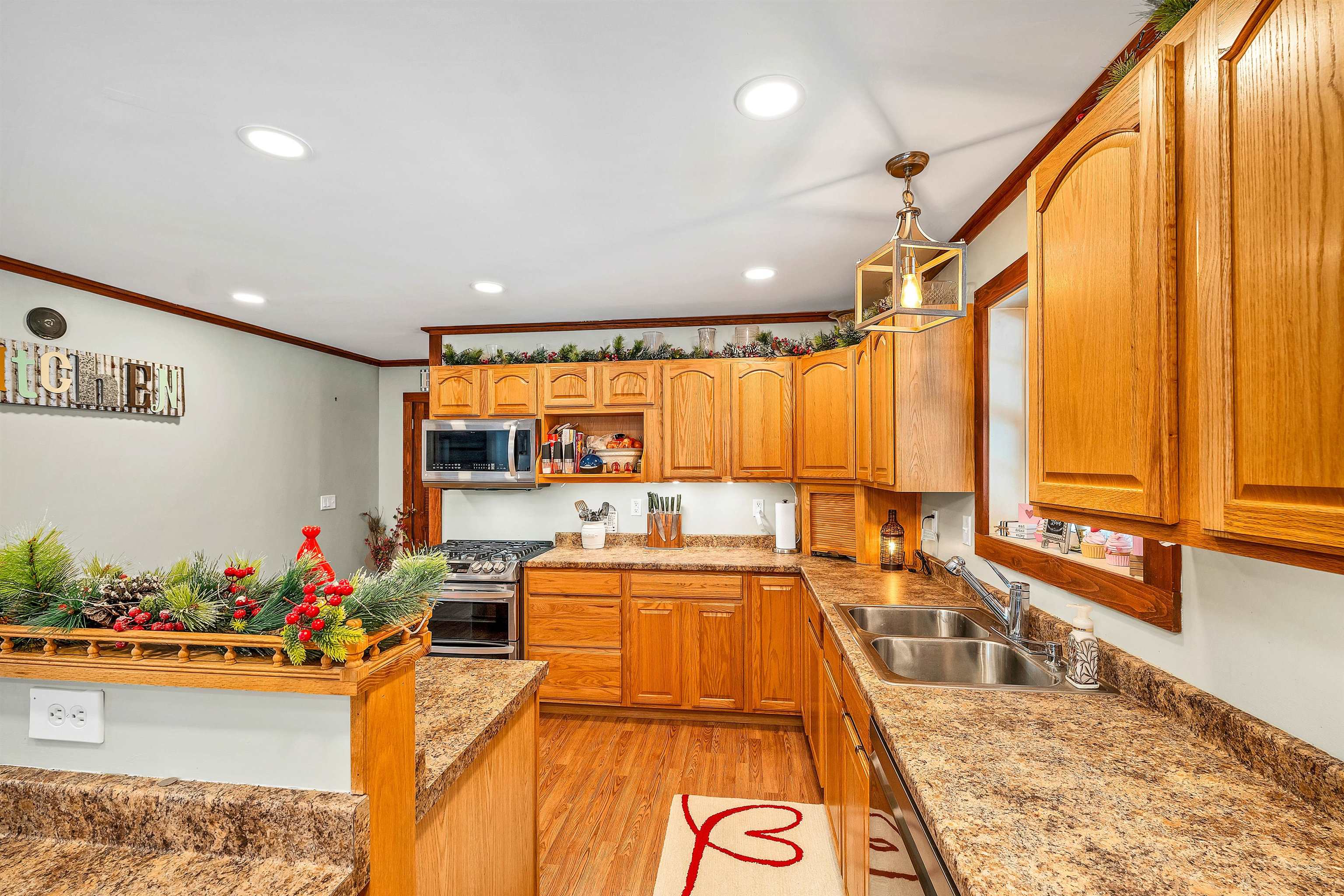 Hartland, Vermont 05048, United States, 5 Bedrooms Bedrooms, ,5 BathroomsBathrooms,Residential,Active,15987