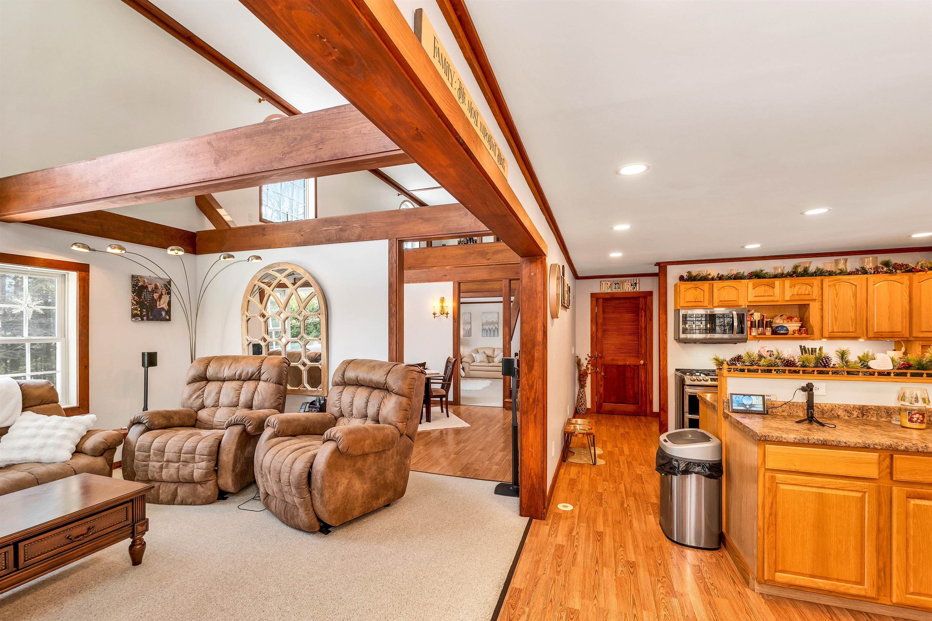 Hartland, Vermont 05048, United States, 5 Bedrooms Bedrooms, ,5 BathroomsBathrooms,Residential,Active,15987