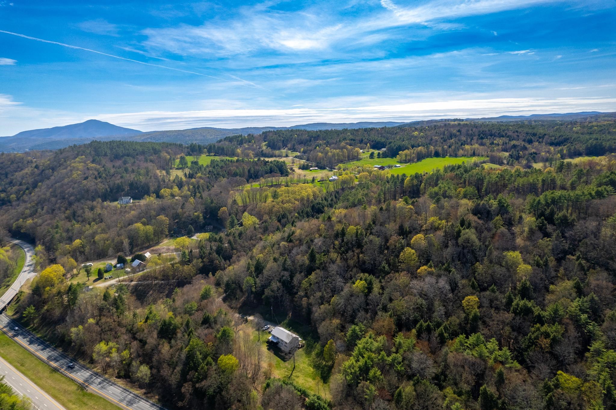 Hartland, Vermont 05048, United States, 5 Bedrooms Bedrooms, ,5 BathroomsBathrooms,Residential,Active,15987