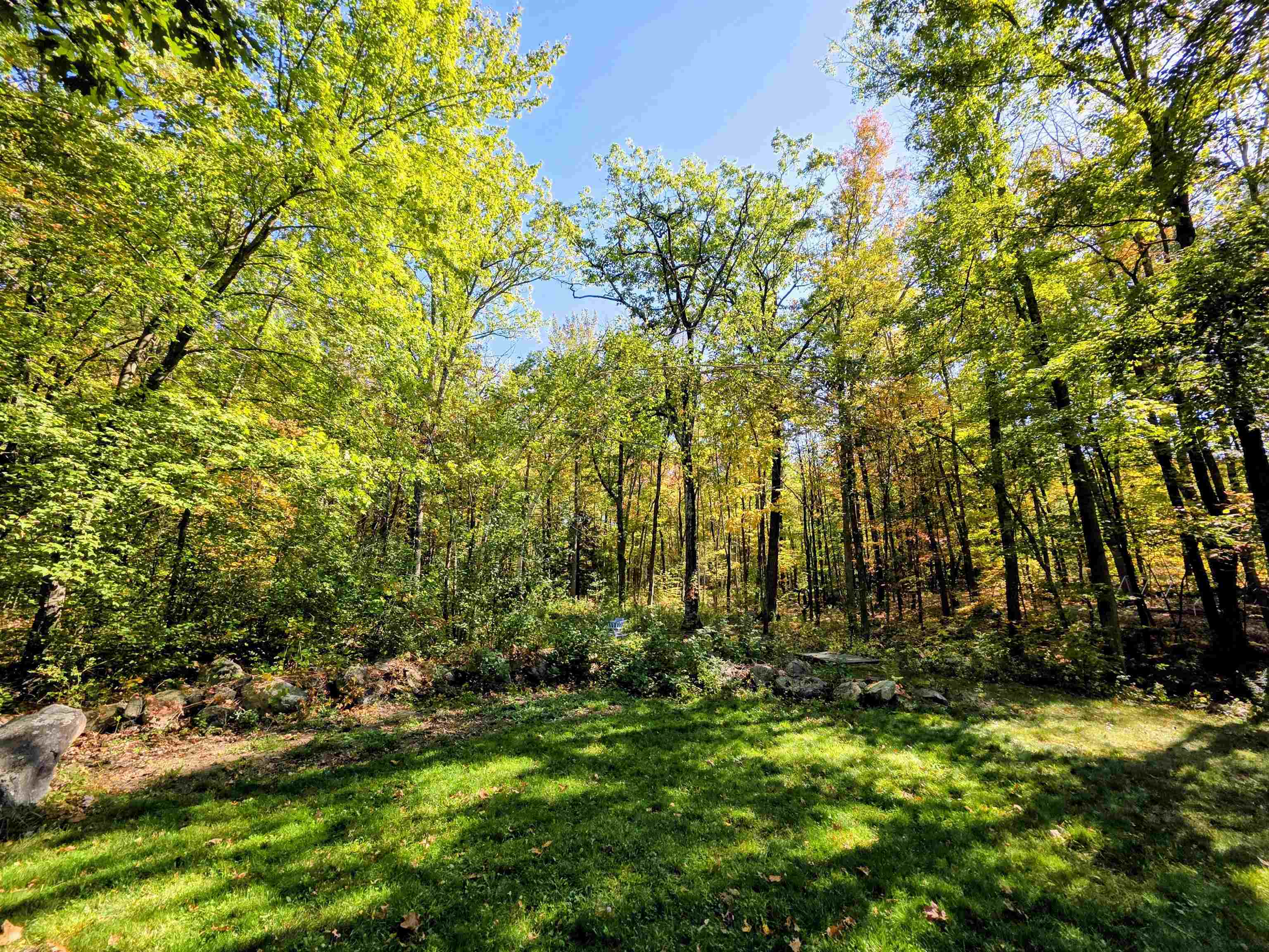 Hooksett, New Hampshire 03106, United States, 3 Bedrooms Bedrooms, ,1 BathroomBathrooms,Residential,Pending,223952