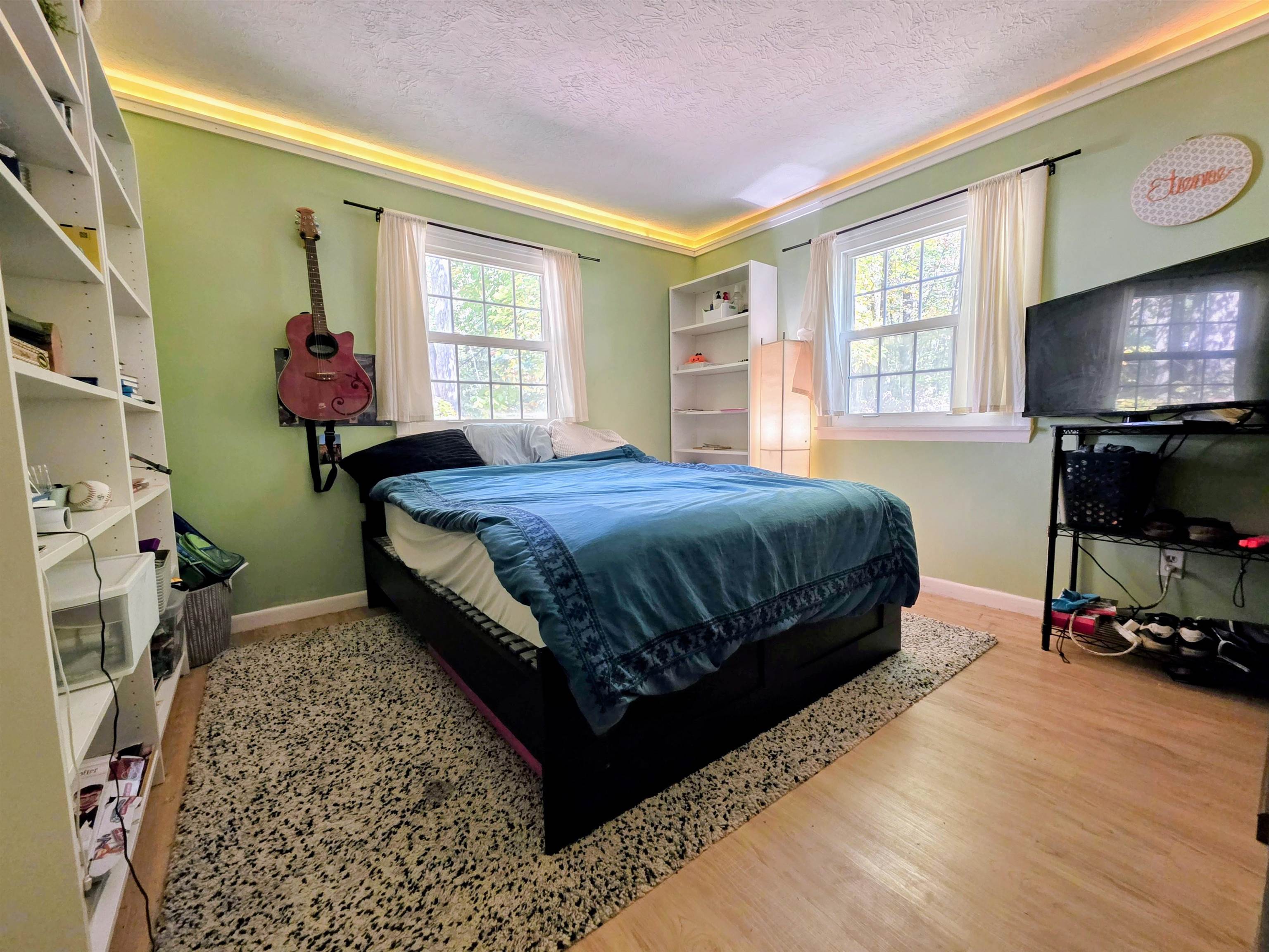 Hooksett, New Hampshire 03106, United States, 3 Bedrooms Bedrooms, ,1 BathroomBathrooms,Residential,Pending,223952