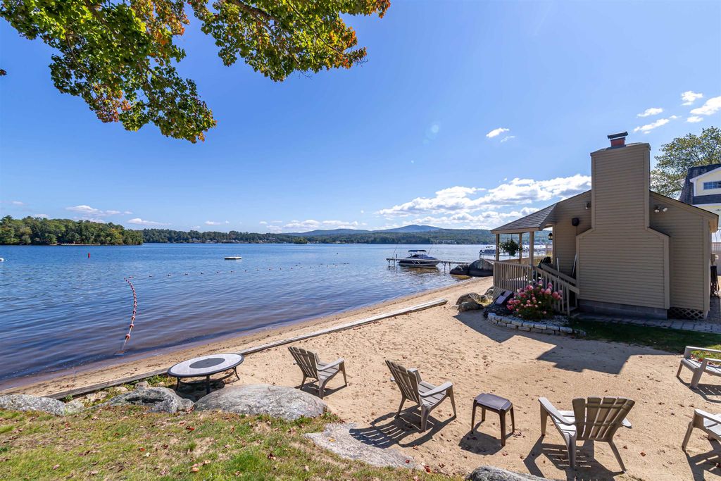 Photo of 8 Crane Circle #B, Laconia, NH 03246 (MLS # 5078165)