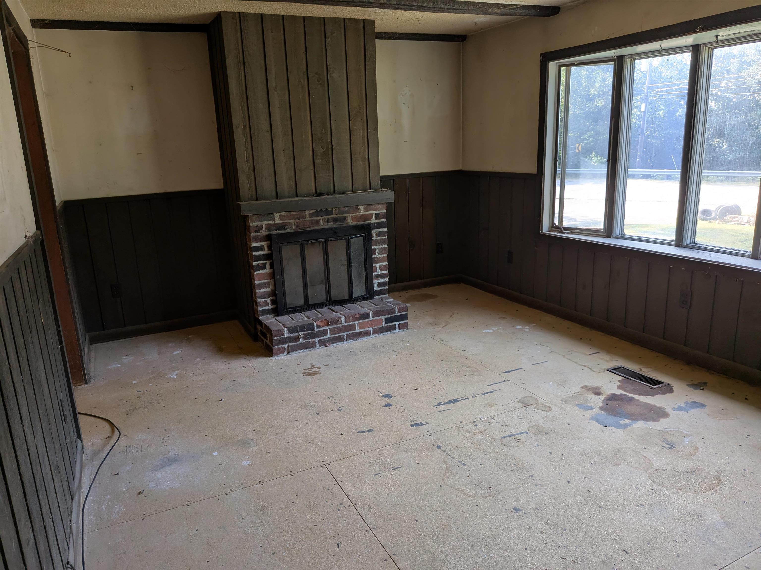 166 Bog Road