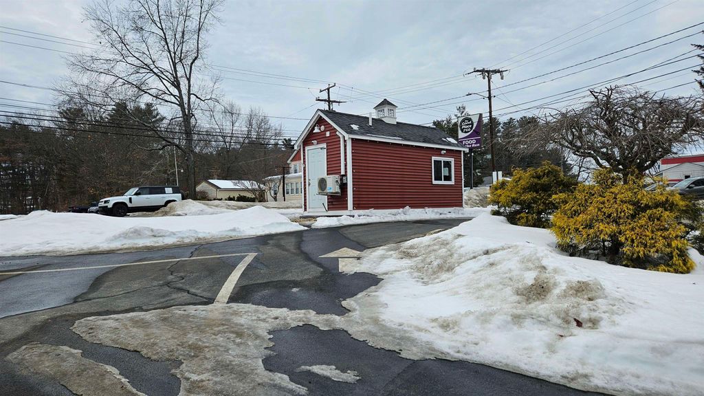 Photo of 68 Lowell Road, Hudson, NH 03051 (MLS # 5079639)