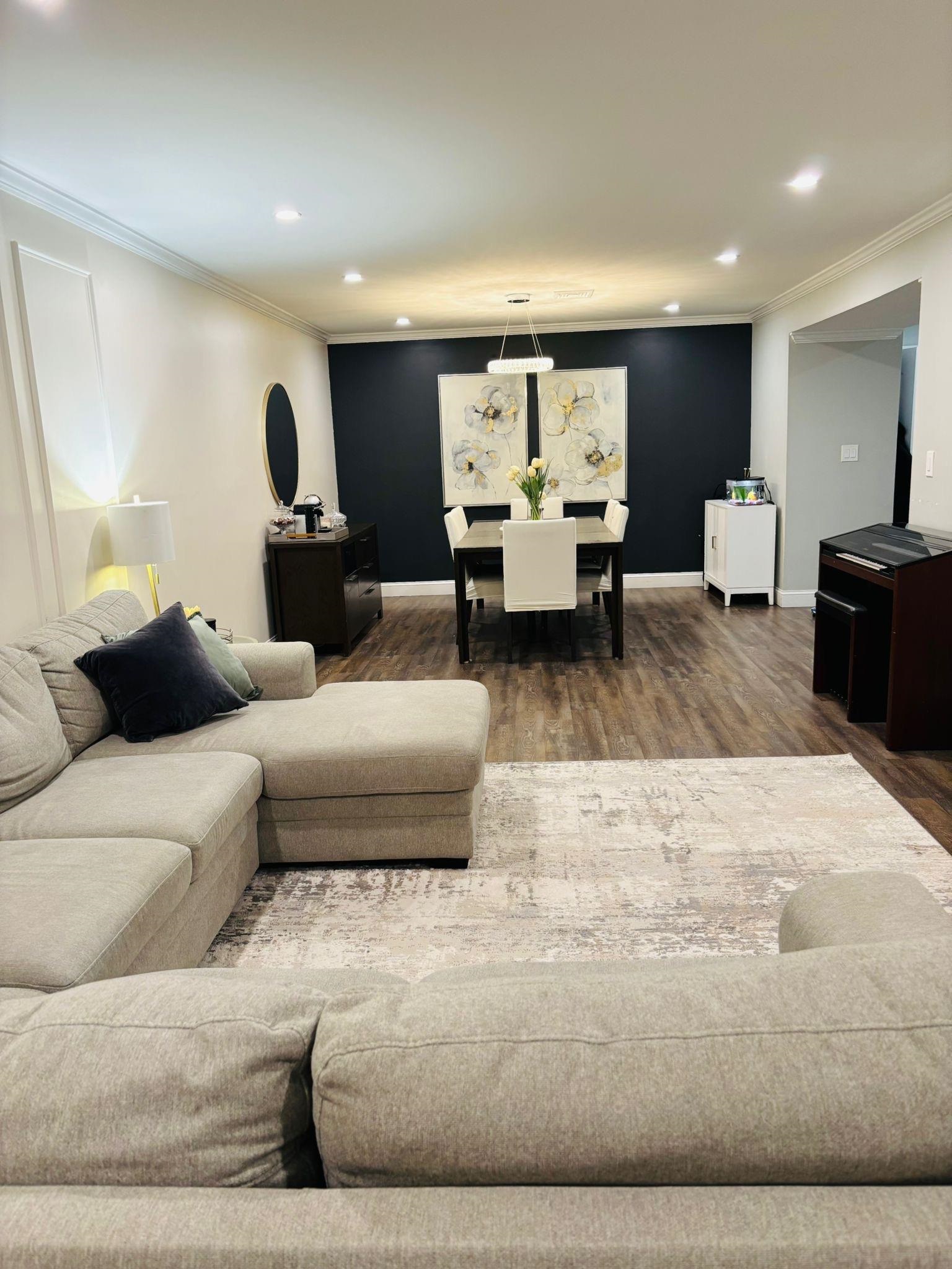 5 Blackstone Drive #7