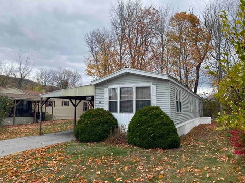 9 Paradise Street Gorham NH 03581