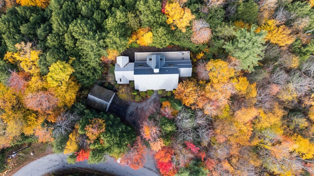 Photo of 712 Sugarhouse Road, New London, NH 03257 (MLS # 5067440)