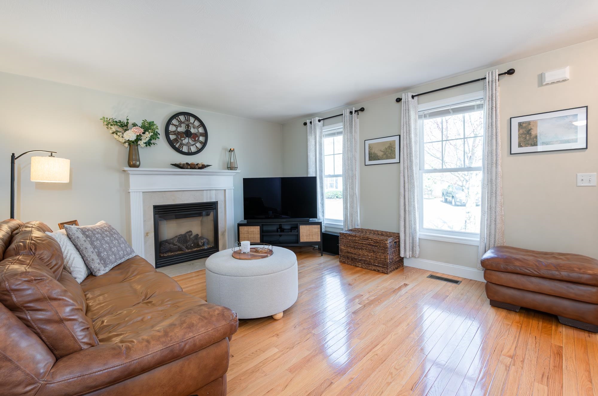 Amherst, New Hampshire 03031, United States, 2 Bedrooms Bedrooms, ,2 BathroomsBathrooms,Residential,Pending,108505