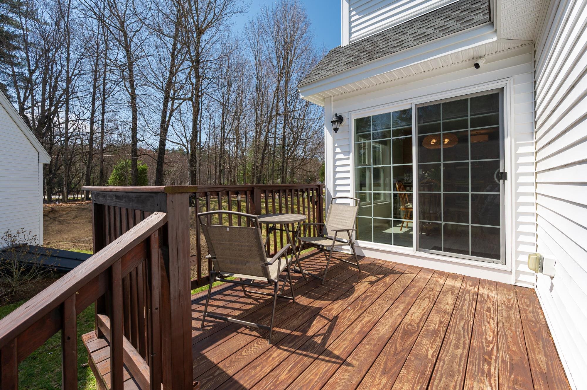 Amherst, New Hampshire 03031, United States, 2 Bedrooms Bedrooms, ,2 BathroomsBathrooms,Residential,Pending,108505