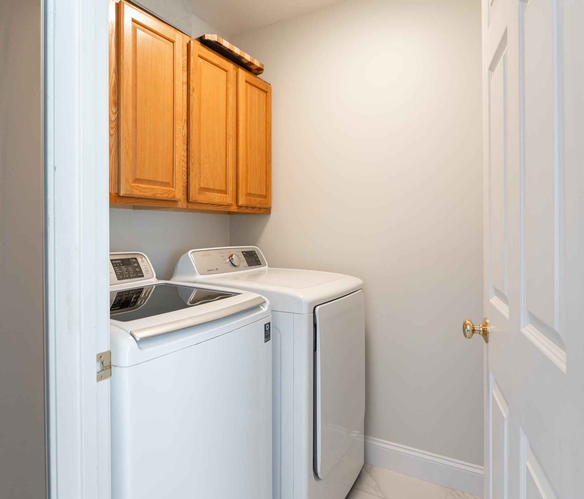 Amherst, New Hampshire 03031, United States, 2 Bedrooms Bedrooms, ,2 BathroomsBathrooms,Residential,Pending,108505