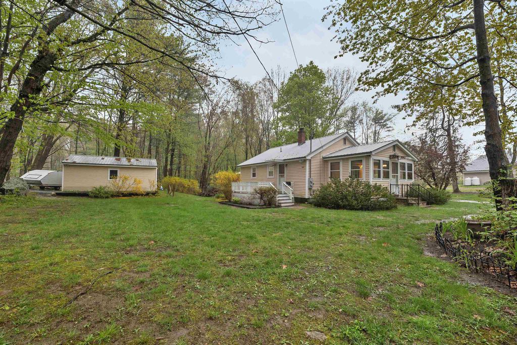 Photo of 109 Barden Hill Road, Hillsborough, NH 03244 (MLS # 5089283)