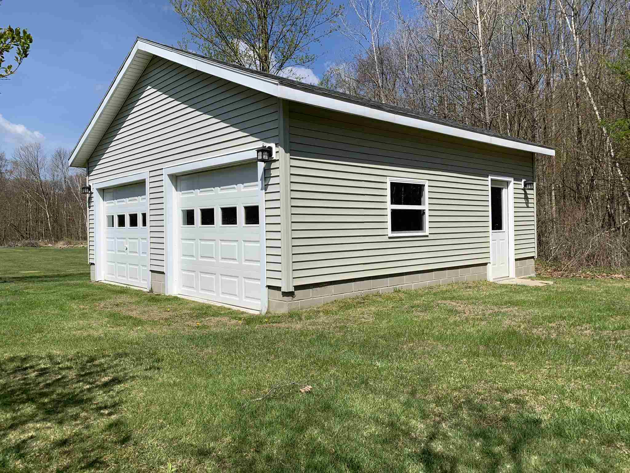 773 Shaftsbury Hollow Road