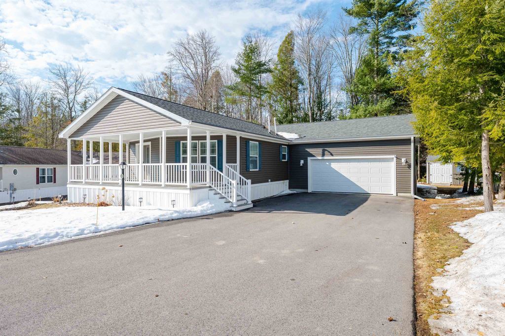 Photo of 46 Blair Drive, Rochester, NH 03868 (MLS # 5079680)