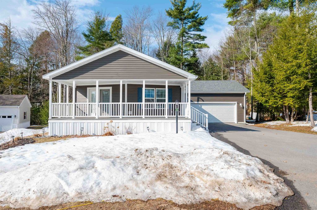 Photo of 46 Blair Drive, Rochester, NH 03868 (MLS # 5079680)