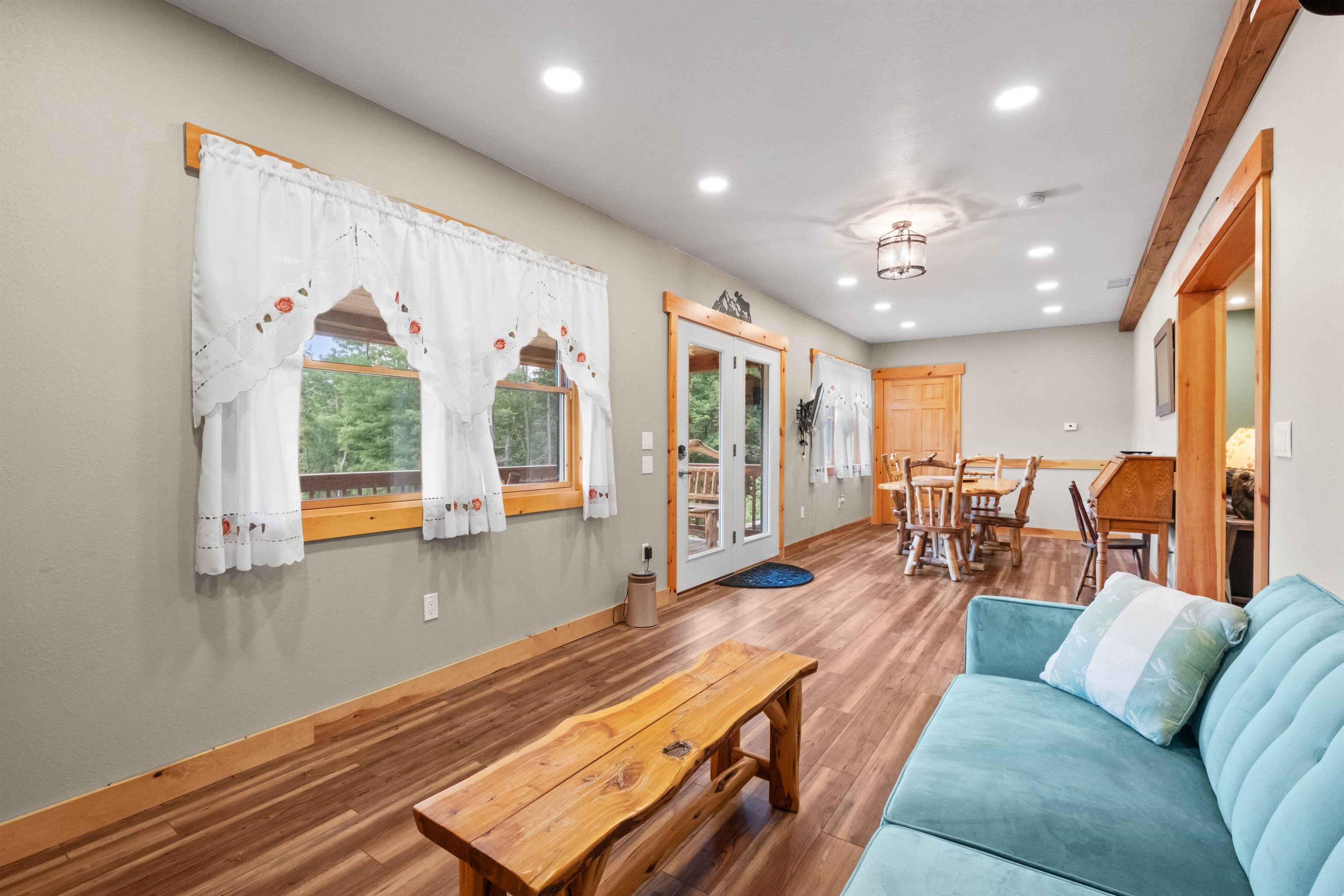 Columbia, New Hampshire 03576, United States, 3 Bedrooms Bedrooms, ,4 BathroomsBathrooms,Residential,Pending,142248