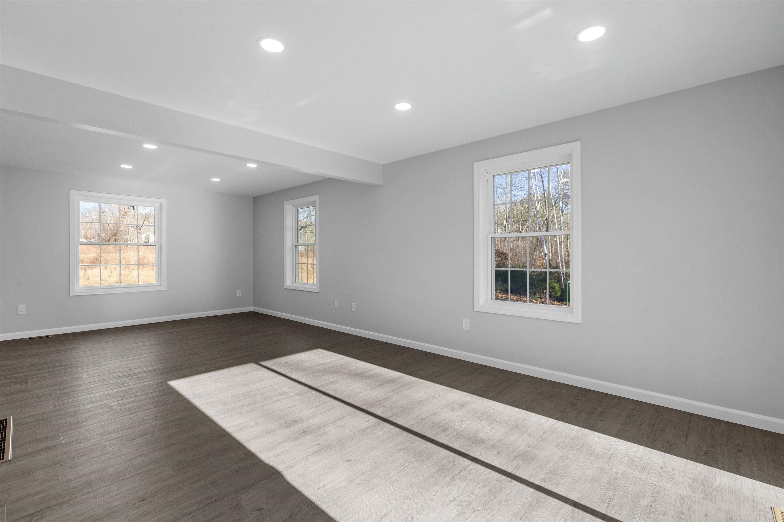 Chichester, New Hampshire 03258, United States, 3 Bedrooms Bedrooms, ,2 BathroomsBathrooms,Residential,Active,29946