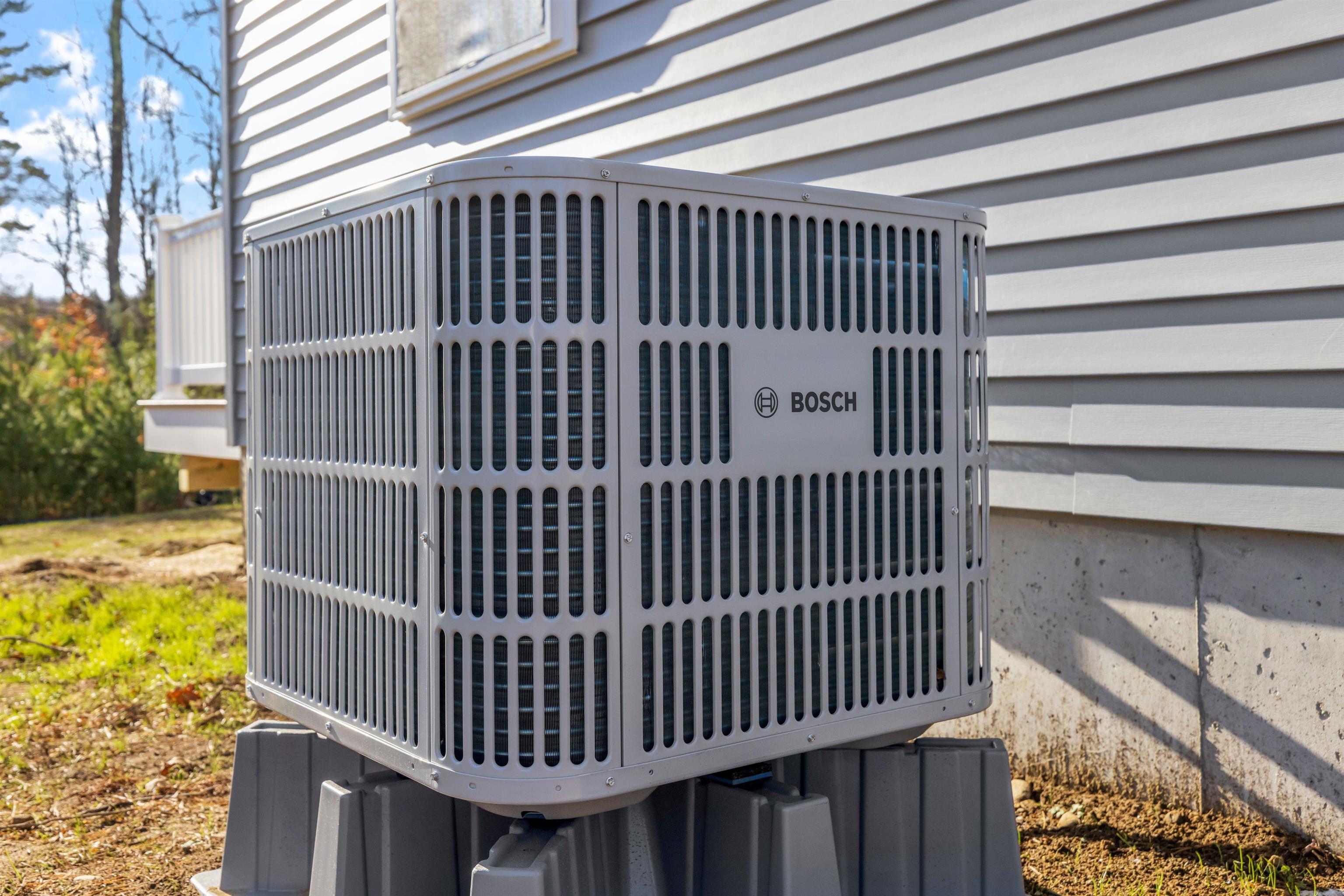 Chichester, New Hampshire 03258, United States, 3 Bedrooms Bedrooms, ,2 BathroomsBathrooms,Residential,Active,29946