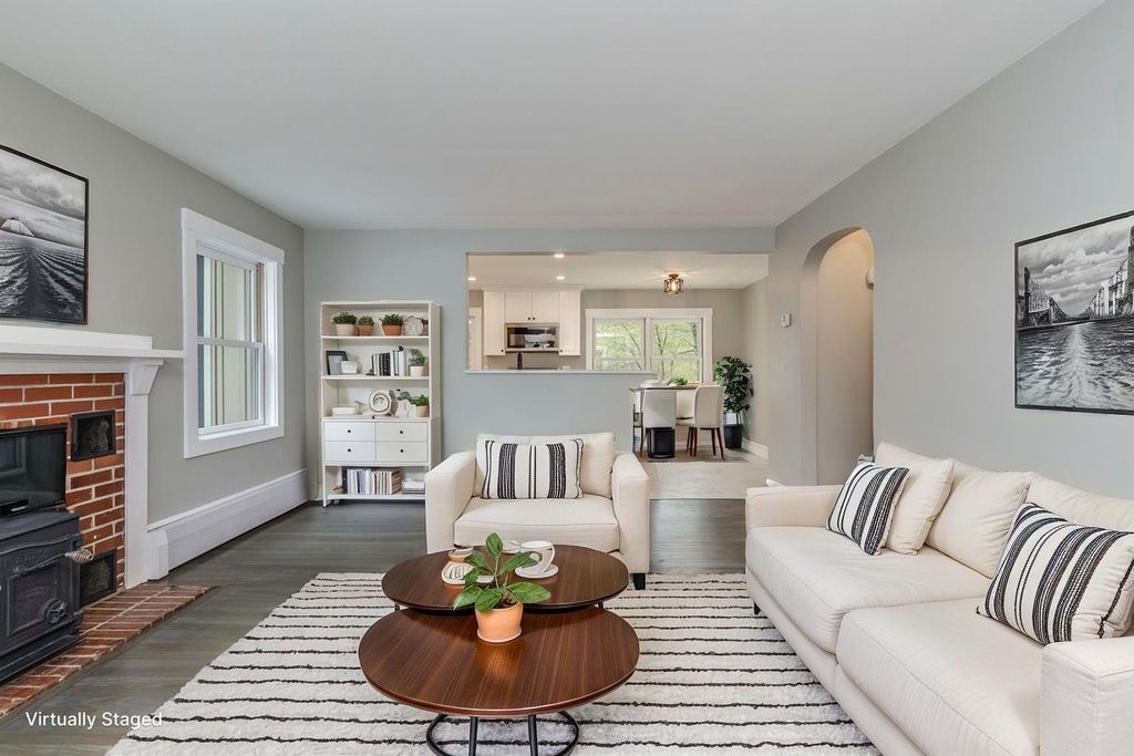 Photo of 50 Piscataqua Road, Dover, NH 03820 (MLS # 5089085)