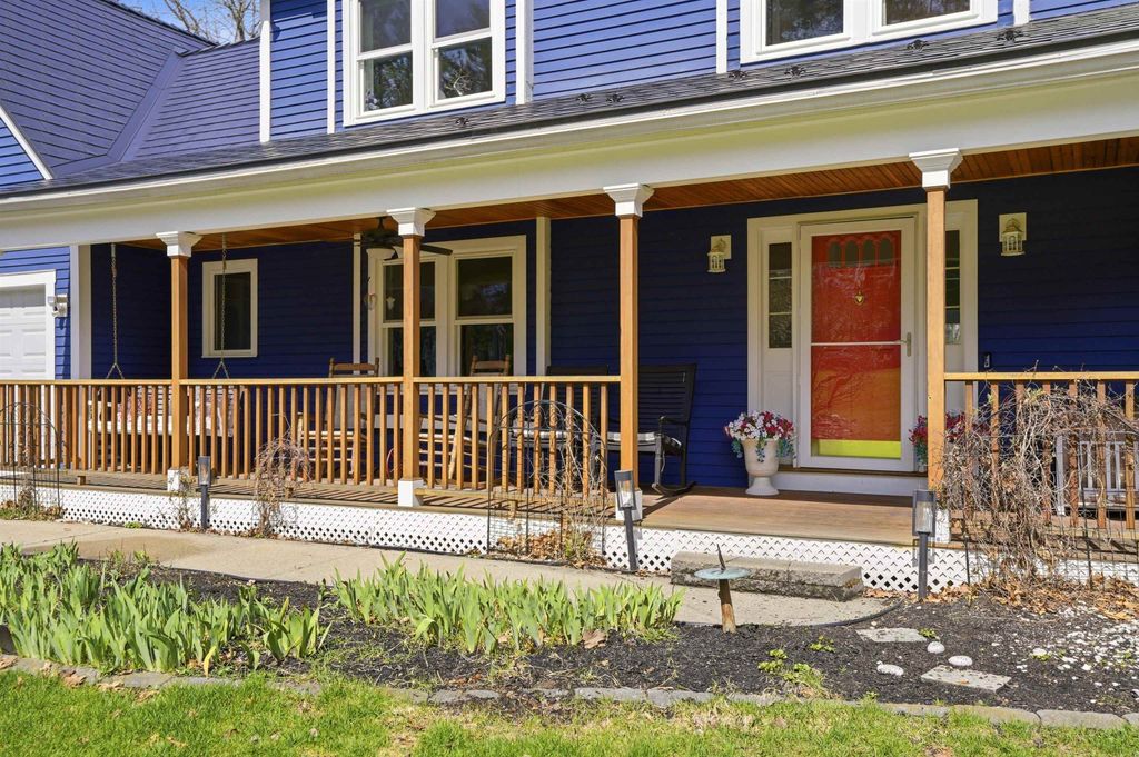 Photo of 67 Forest Street, Londonderry, NH 03053 (MLS # 5083967)