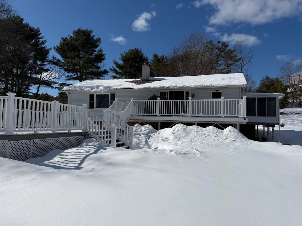 Photo of 33 Bruce Road, Canaan, NH 03741 (MLS # 5077899)