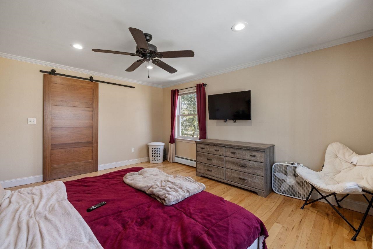 Barnstead, New Hampshire 03225, United States, 3 Bedrooms Bedrooms, ,2 BathroomsBathrooms,Residential,Pending,93608