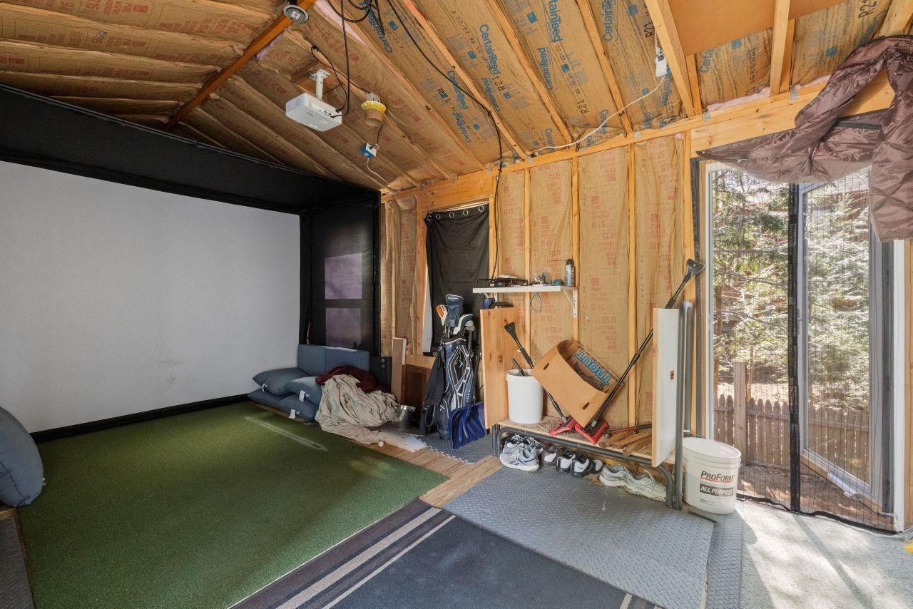 Barnstead, New Hampshire 03225, United States, 3 Bedrooms Bedrooms, ,2 BathroomsBathrooms,Residential,Pending,93608