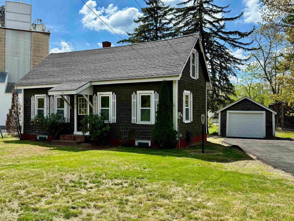Photo of 516 Hall Street, Bow, NH 03304 (MLS # 5041015)