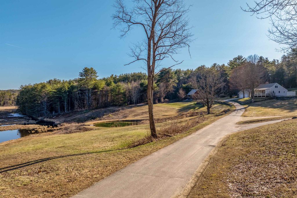 Photo of 25 Elliot Road, Center Harbor, NH 03226 (MLS # 5083026)