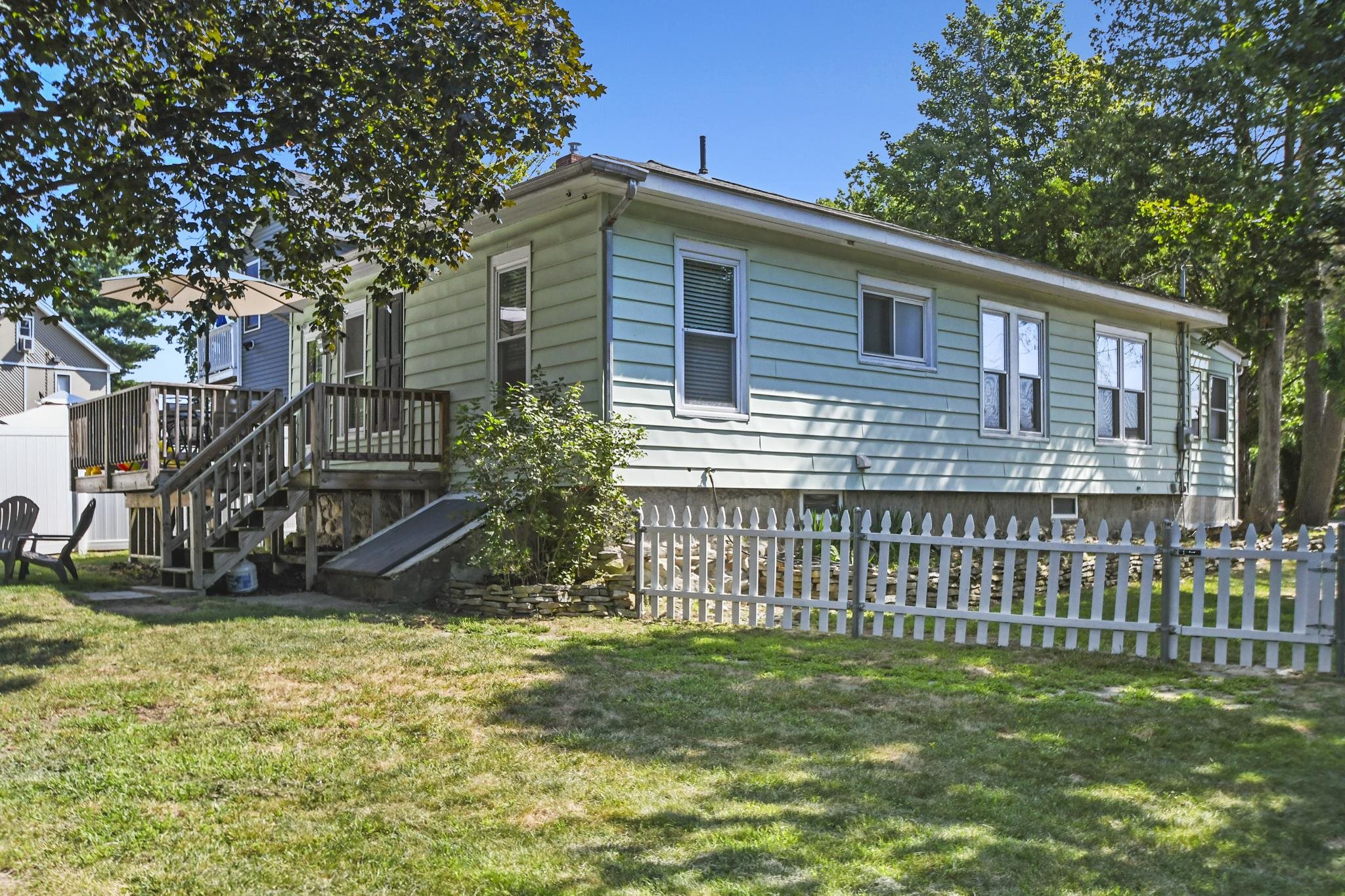 98 Derry Street