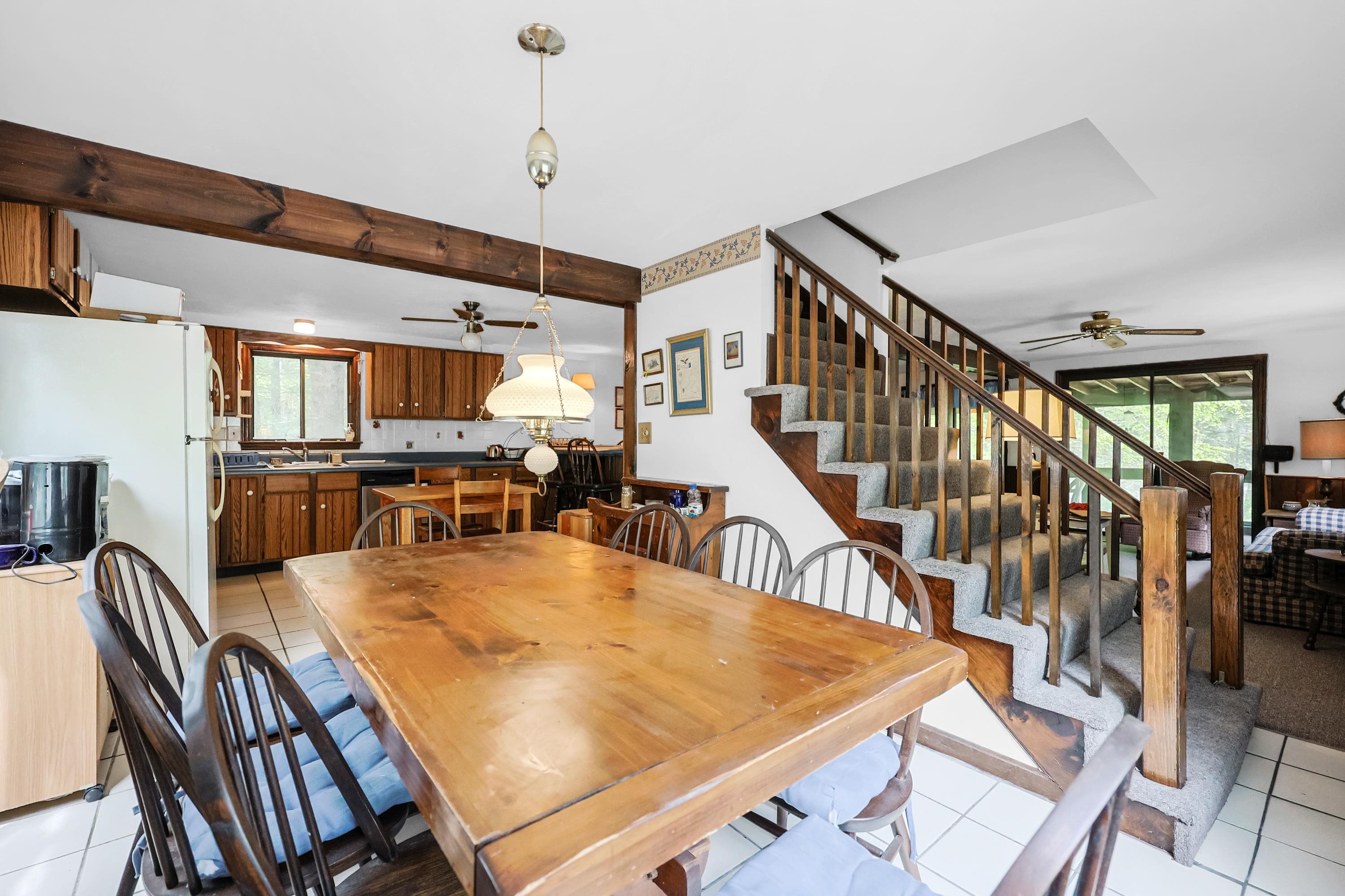 Nottingham, New Hampshire 03290, United States, 4 Bedrooms Bedrooms, ,2 BathroomsBathrooms,Residential,Pending,132183