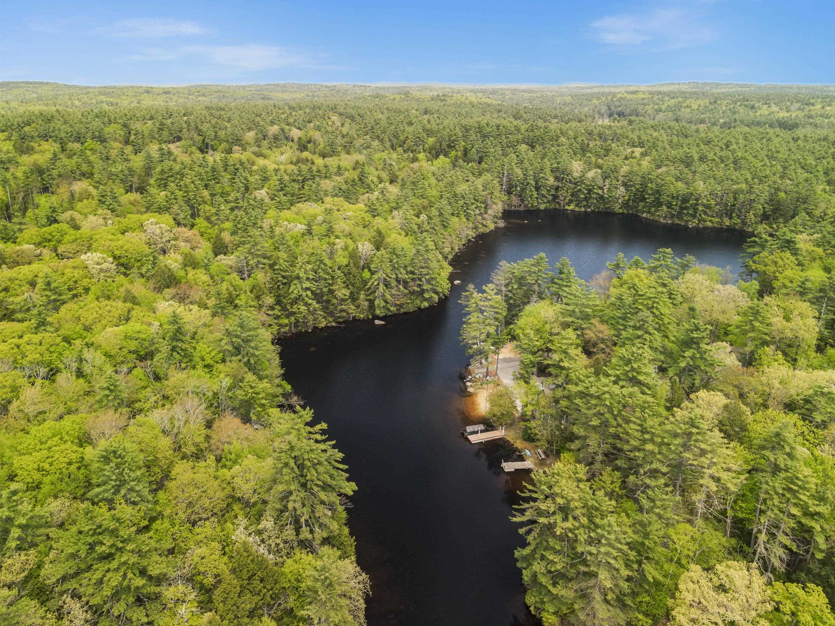 Nottingham, New Hampshire 03290, United States, 4 Bedrooms Bedrooms, ,2 BathroomsBathrooms,Residential,Pending,132183