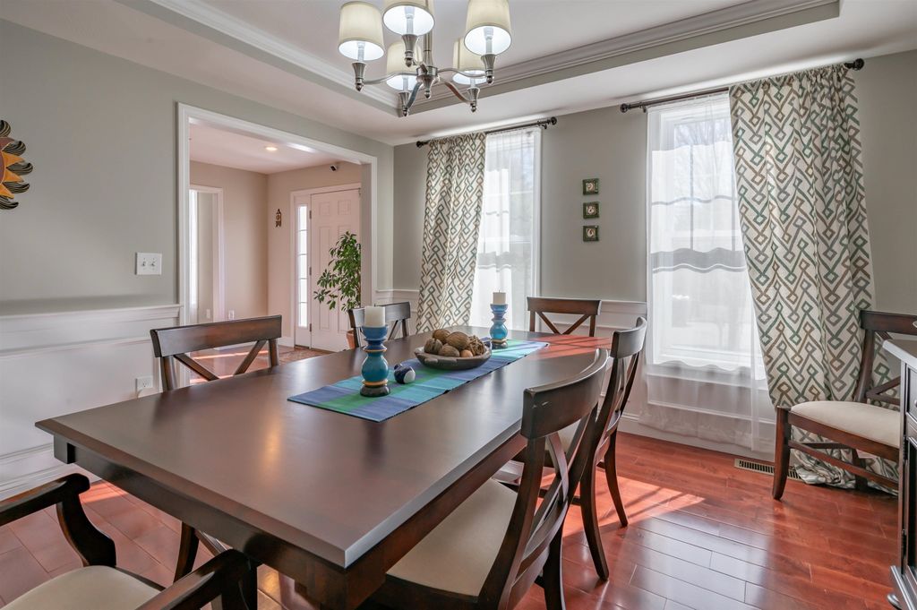 Photo of 2 Jennifer Drive, Nashua, NH 03062 (MLS # 5085547)